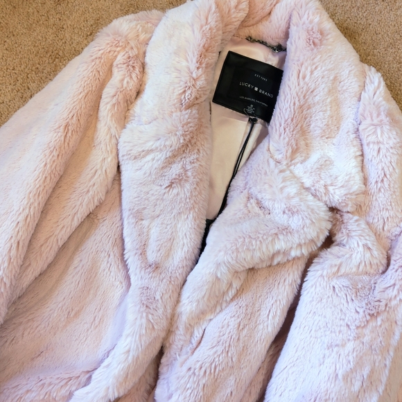 💥LAST 1💥NWT LUCKY BRAND BLUSH PINK TEDDY COAT - Picture 6 of 7